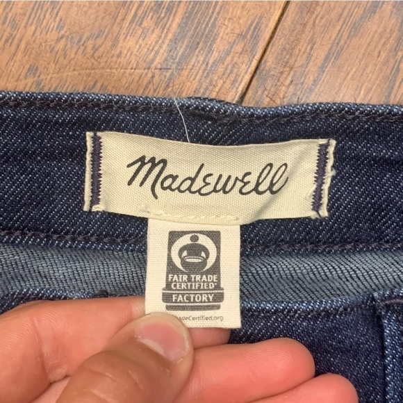 Madewell women’s 10” high rise skinny jeans - Picture 3 of 9